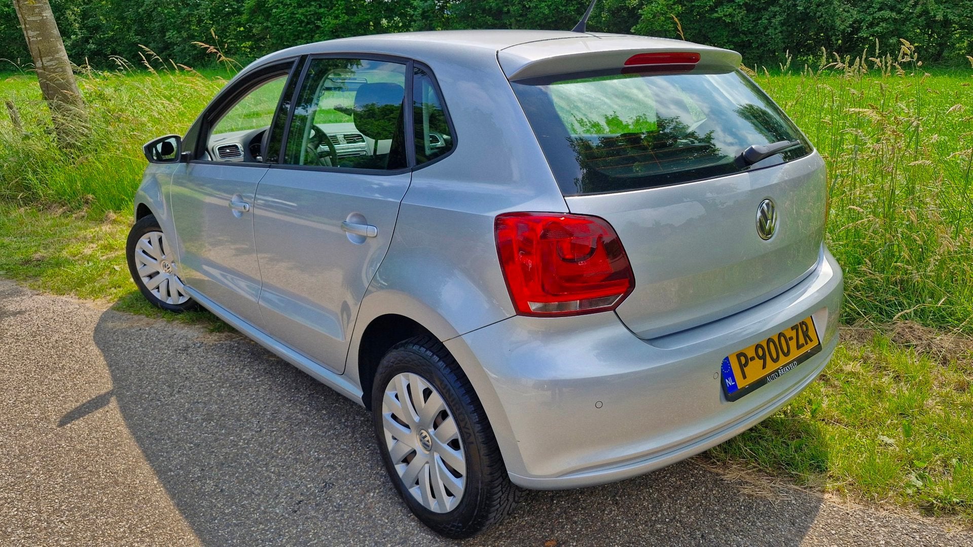 Volkswagen Polo 1.2-12V Comfortline 69PK | Rijklaar | Elektr, Auto's, Volkswagen, Voorwielaandrijving, Euro 5, Zwart, 1198 cc
