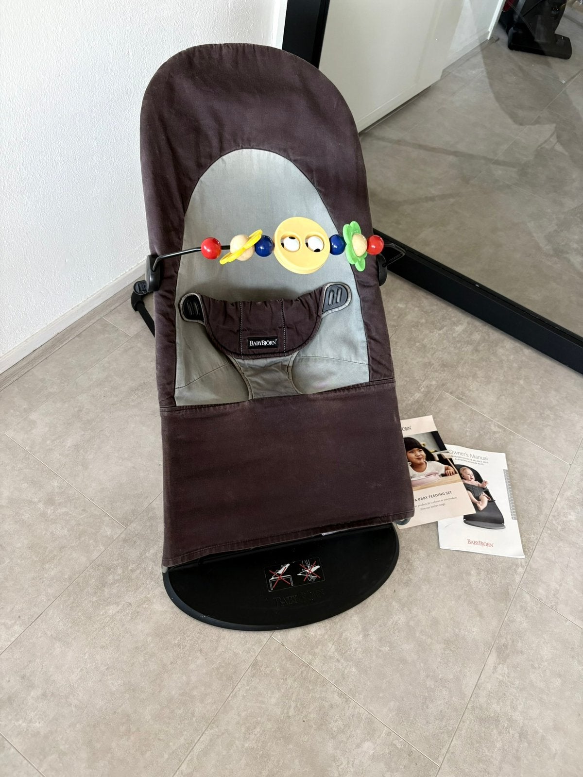 Baby bjorn wipstoel balance soft met speelboog, Kinderen en Baby's, Ophalen of Verzenden, Gebruikt