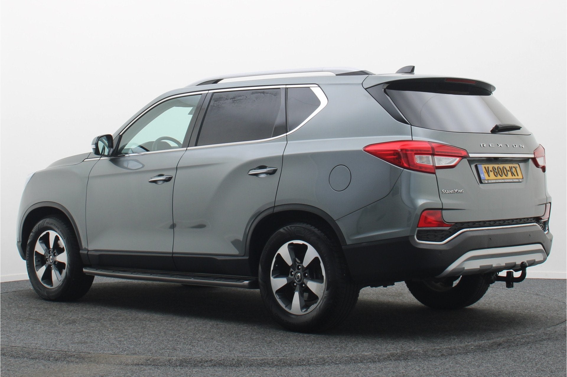 SsangYong Rexton 2.2 e-XDi Quartz Camera, Trekhaak 3500KG, A, Automaat, Dealer onderhouden, 2157 cc, Gebruikt