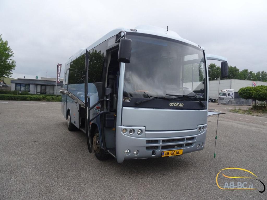 Otokar Navigo 29 Seats, Auto's, Bedrijf, Climate control, 177 pk, Zilver of Grijs