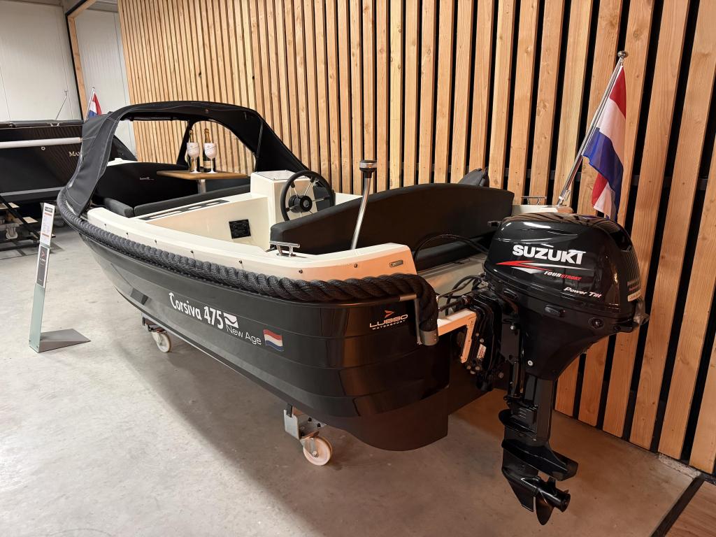 Mooie! CORSIVA 475 NEW AGE '20PK SUZUKI' Powertilt ZieFoto's, Watersport en Boten, Overige typen, 5 m, Zo goed als nieuw, Rondzit