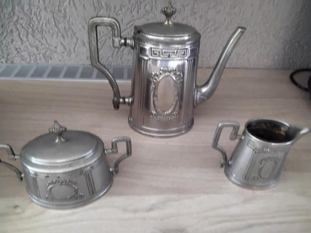 Antiek verzilverd koffie- en theeservies, Ophalen, Zilver