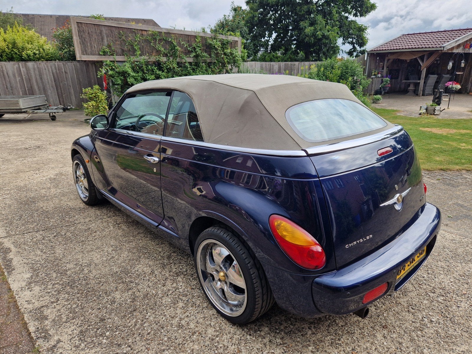 Chrysler PT Cruiser 2.4 I 16V limited Cabrio 2006 Blauw 1370, Auto's, Chrysler, Voorwielaandrijving, 450 kg, Cabriolet, 2429 cc