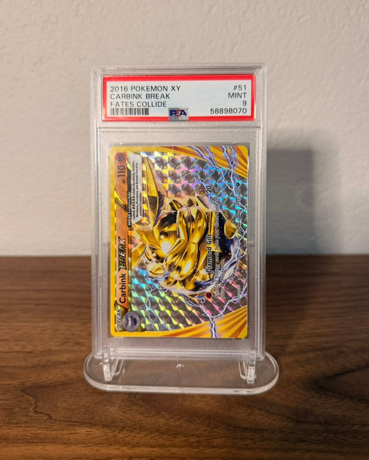 Pokémon Carbink BREAK 51 Fates Collide - English PSA 9, Ophalen of Verzenden, Zo goed als nieuw