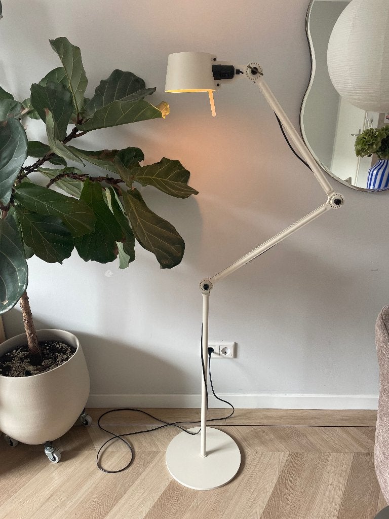 Tonone Bolt 2 Arm vloerlamp – Lightning White / Beige, Ophalen, Design, E27 (groot), Zo goed als nieuw