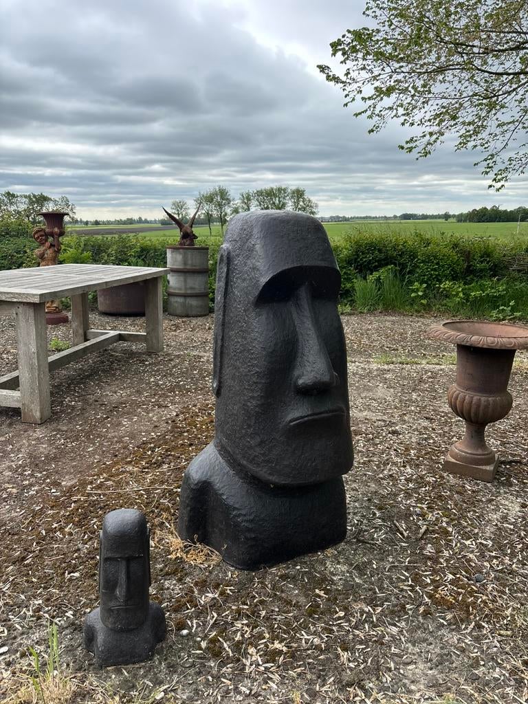 Moai Paaseiland beeld levensgroot kunstwerk eyecatcher, Ophalen, Steen, Hoevesteenwijkerwold@gmail.com, Zo goed als nieuw