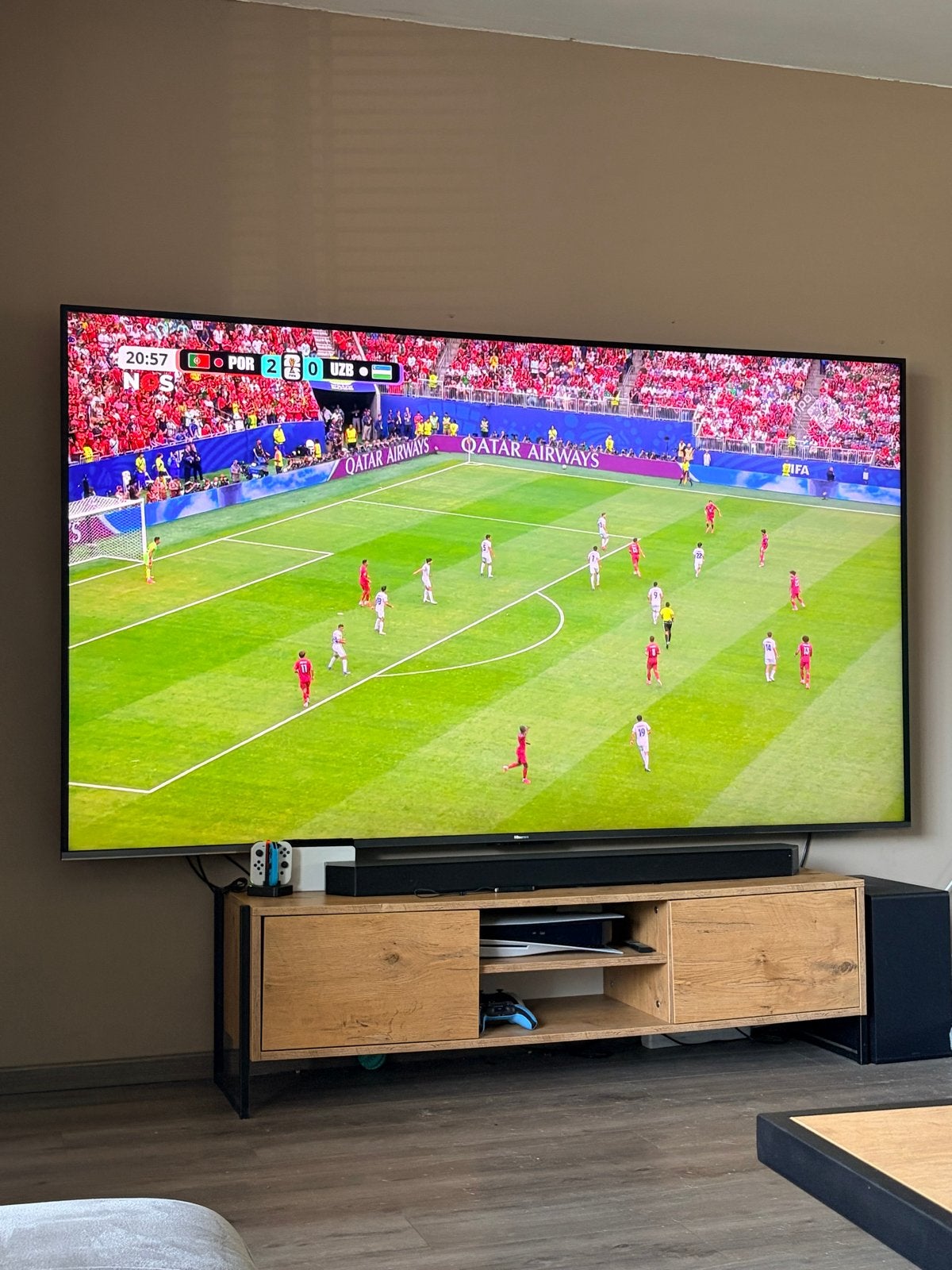 Hisense 100U7KQ 100 inch 4K ULED Smart TV - Zo goed als nieu, LED, Zo goed als nieuw, 100 cm of meer, 4k (UHD)