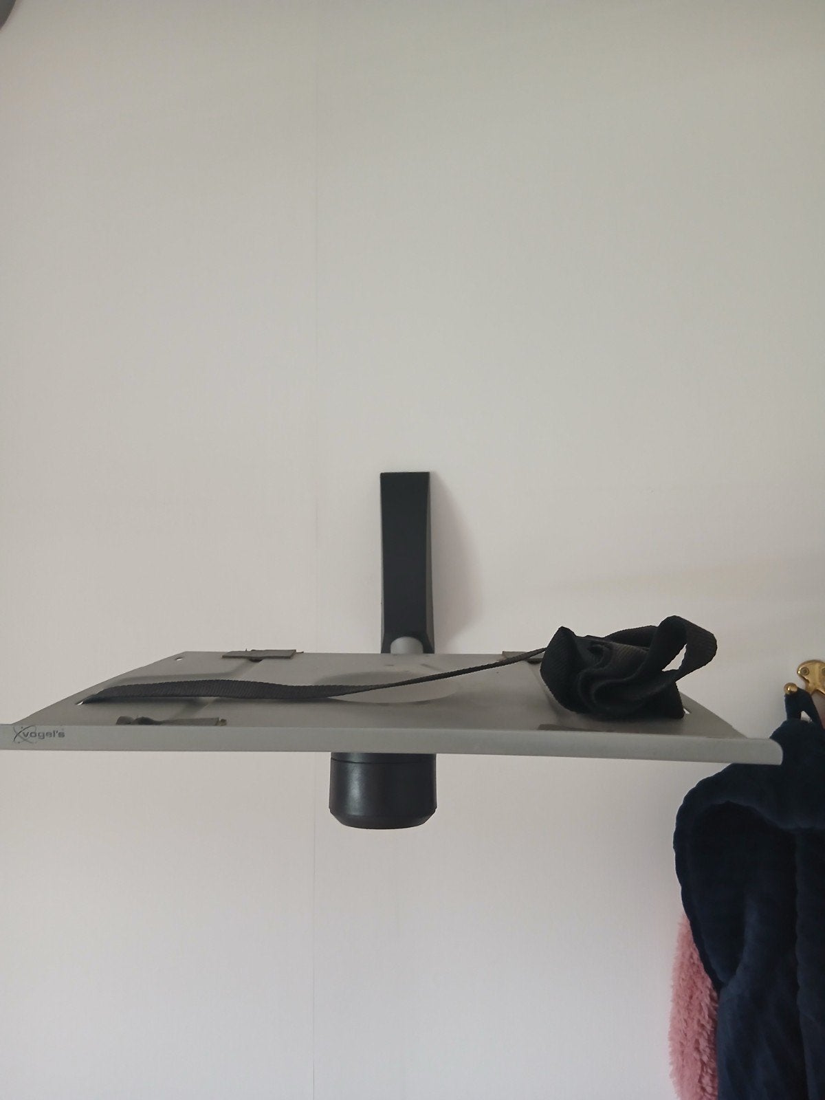 Vogel's tv beugel, Ophalen of Verzenden, Zo goed als nieuw