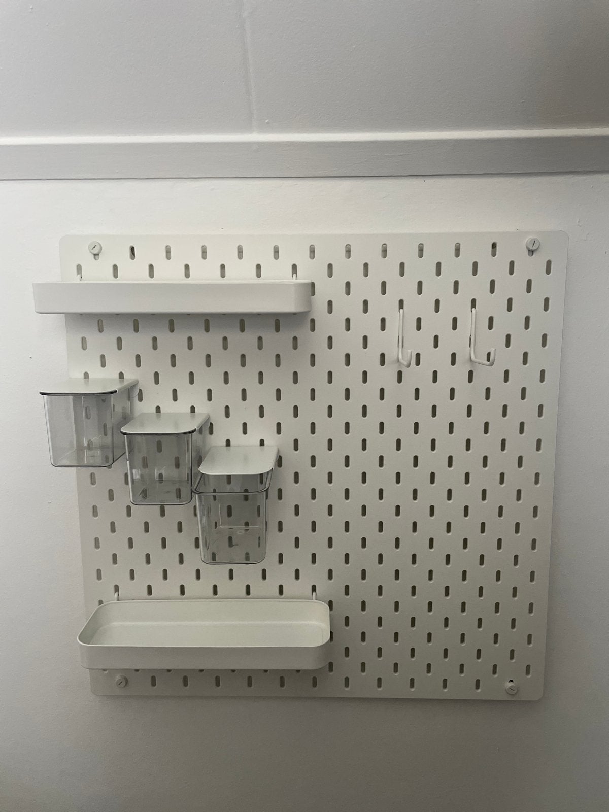 IKEA Skadis pegboard met accessoires, Ophalen, Kunststof, Zo goed als nieuw, Modern