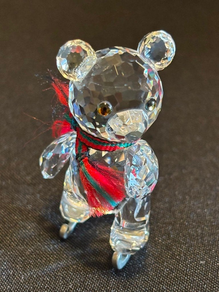 Swarovski Kris Beer op schaatsen | Vintage | Origineel, Verzamelen, Swarovski, Ophalen of Verzenden, Zo goed als nieuw, Figuurtje