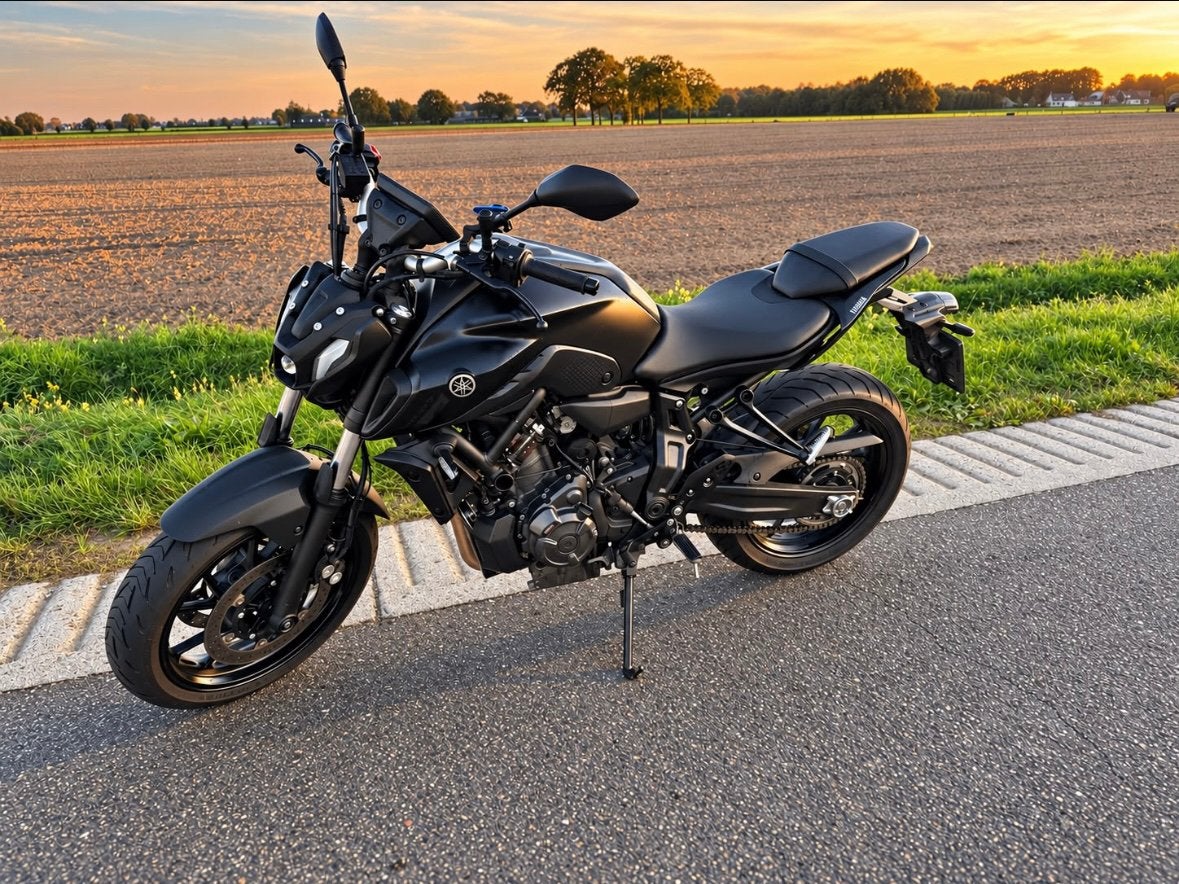 Yamaha MT-07 A2 | 35kw | Mivv | Tech Black, 2 cilinders, Nieuw, Traction Control, Particulier