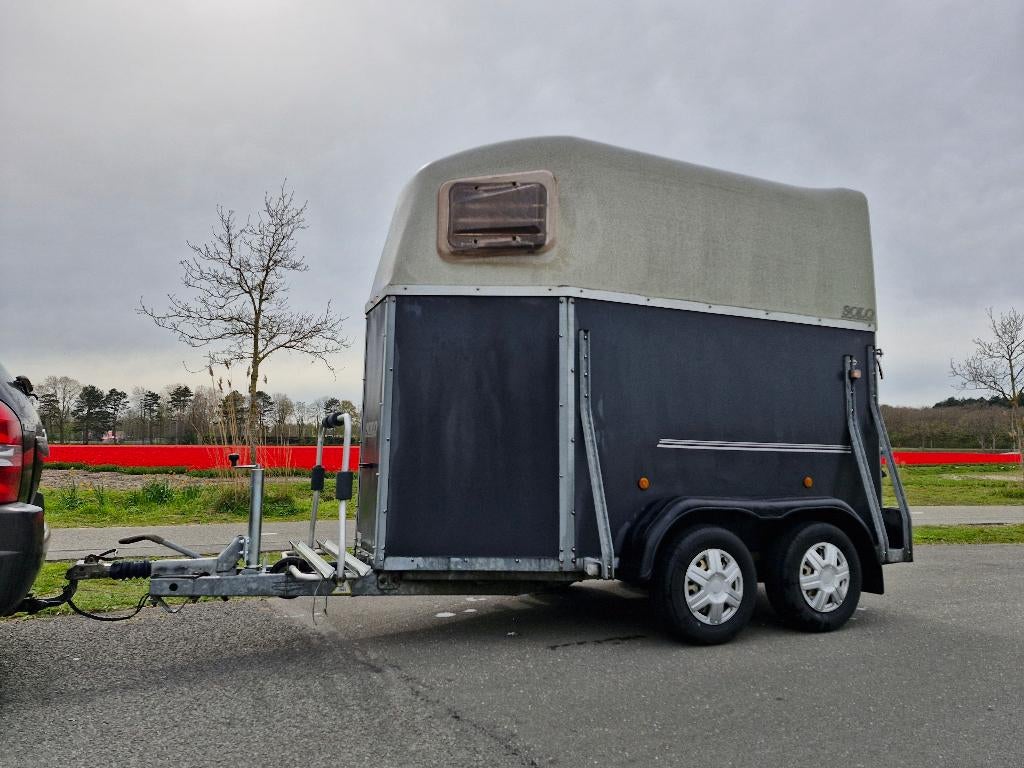 Böckmann 1,5 paards trailer, Dieren en Toebehoren, Ophalen, Gebruikt, Hout, 1½-paards trailer