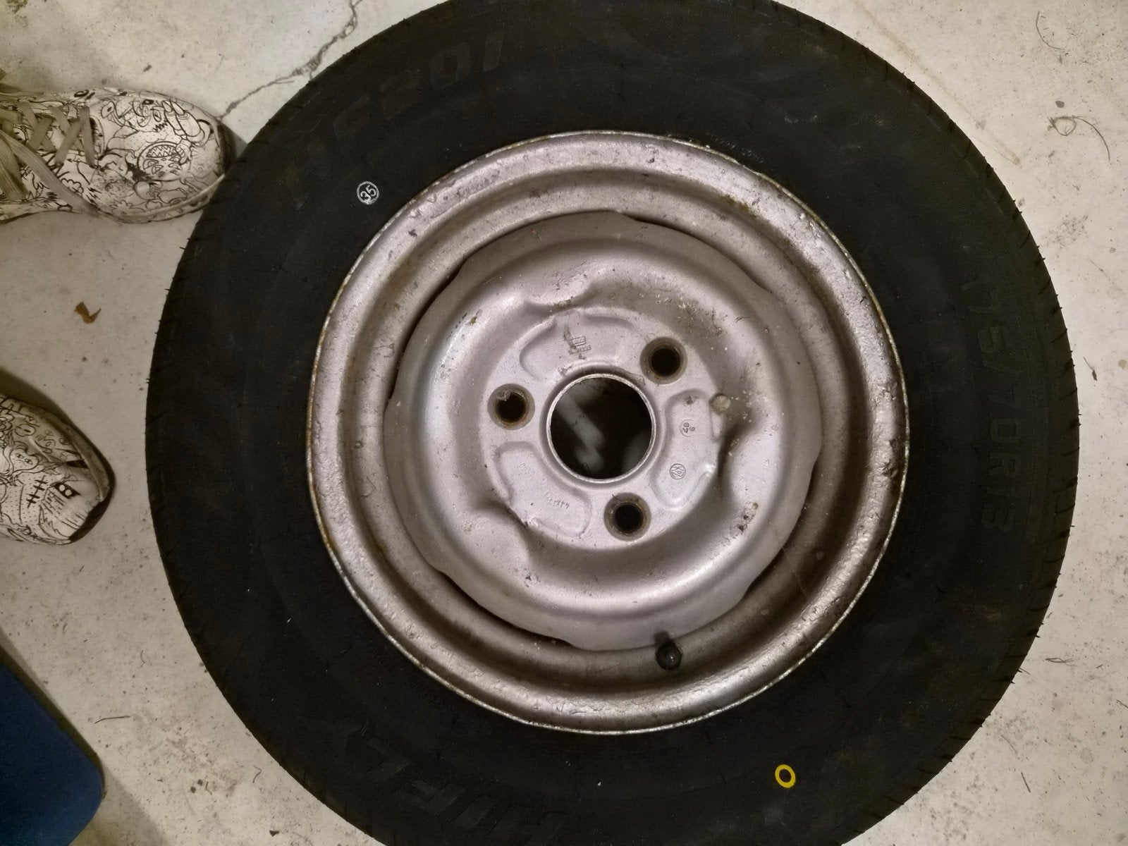 Nieuwe aanhangerband met velg 175/70/R13, Ophalen, Nieuw