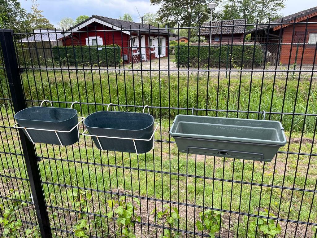 Bloembakken, Tuin en Terras, Ophalen, Kunststof, Gebruikt, Rond