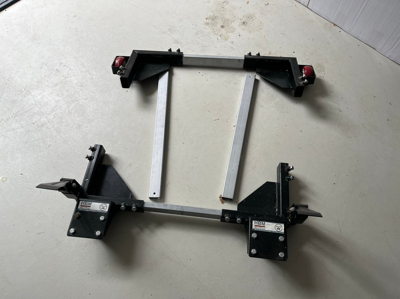 HBM verrijdbaar onderstel max. 600KG, Ophalen, Zo goed als nieuw