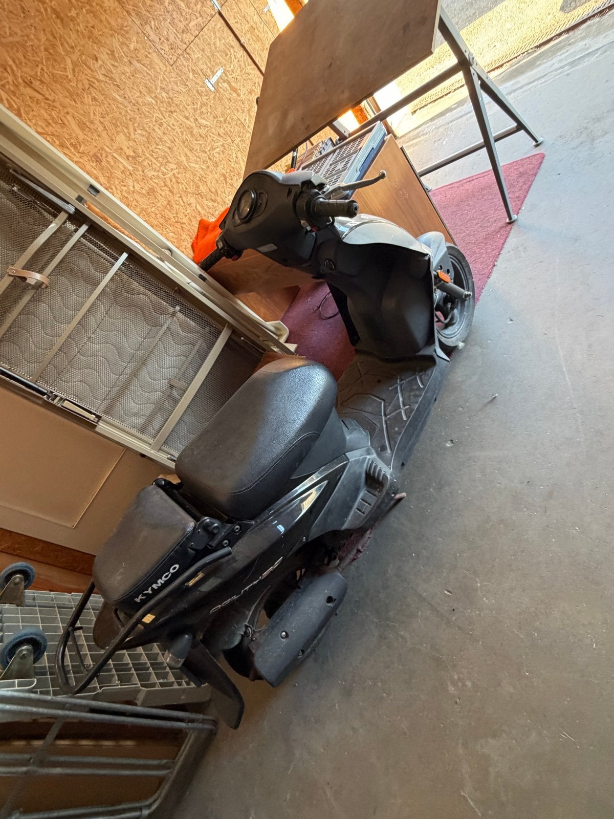 Kymco Agility 50 | 25 km/u | 16.000 km, Fietsen en Brommers, Ophalen, Gebruikt, Maximaal 45 km/u, Agility
