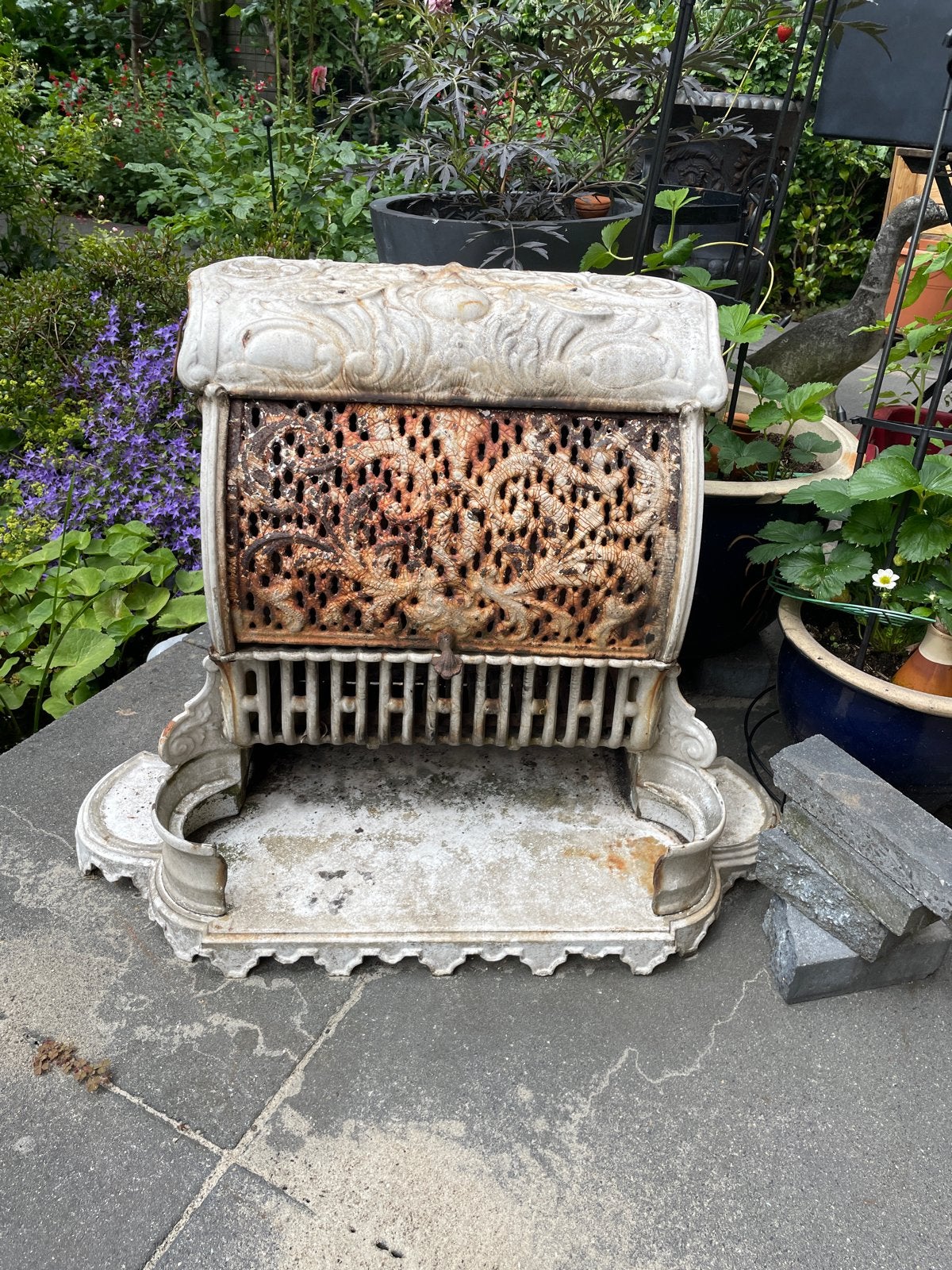 Brocante Franse Gietijzeren Buitenkachel - Opknapper, Ophalen