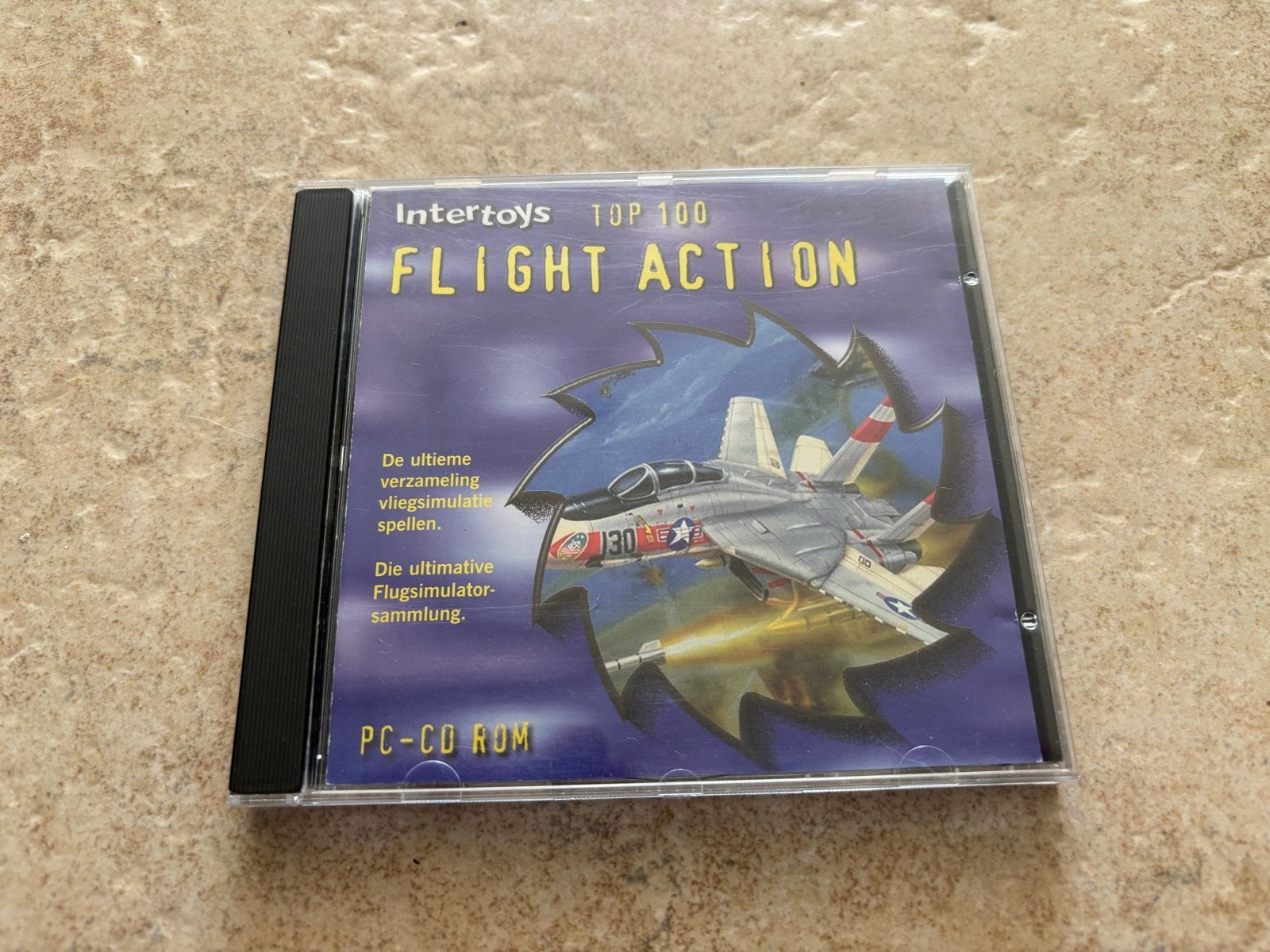 Intertoys Top 100 Flight Action PC-CD ROM Vliegsimulator, Gebruikt, 1 speler, Ophalen of Verzenden, Vanaf 7 jaar