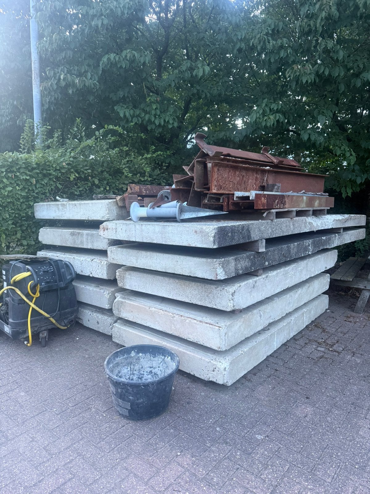 Beton wanden, Ophalen, Gebruikt