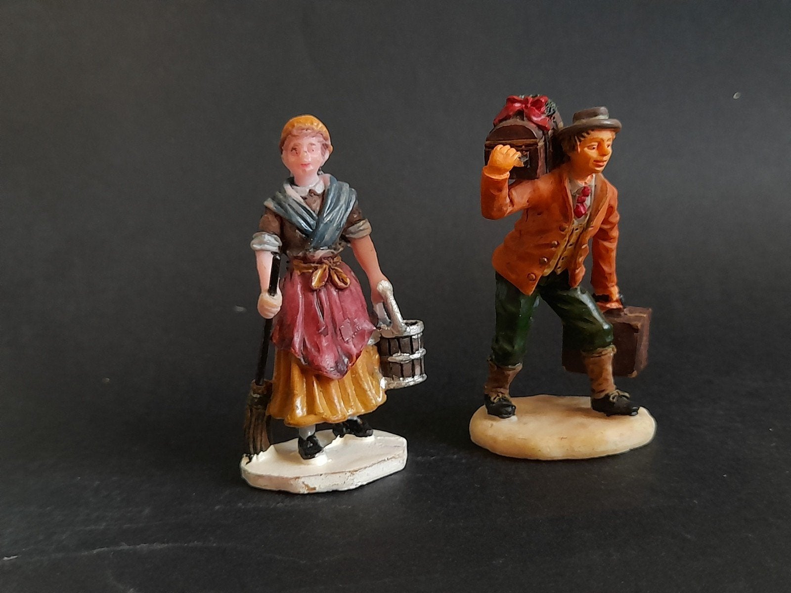 lemax kerst figuur f9 kerstdorp kersthuisjes, Verzenden