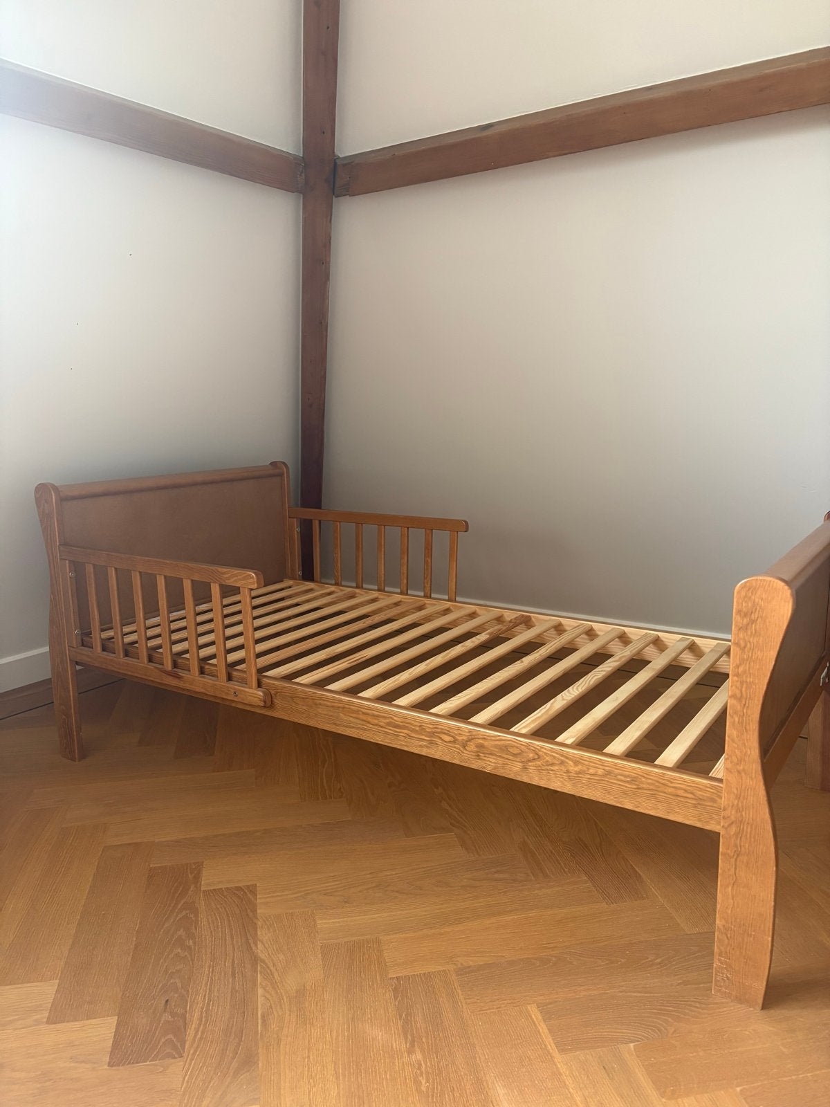 Woodies Noble Toddler Bed 2.0 - Peuterbed 80x160, Ophalen, 70 tot 85 cm, 140 tot 160 cm, Zo goed als nieuw