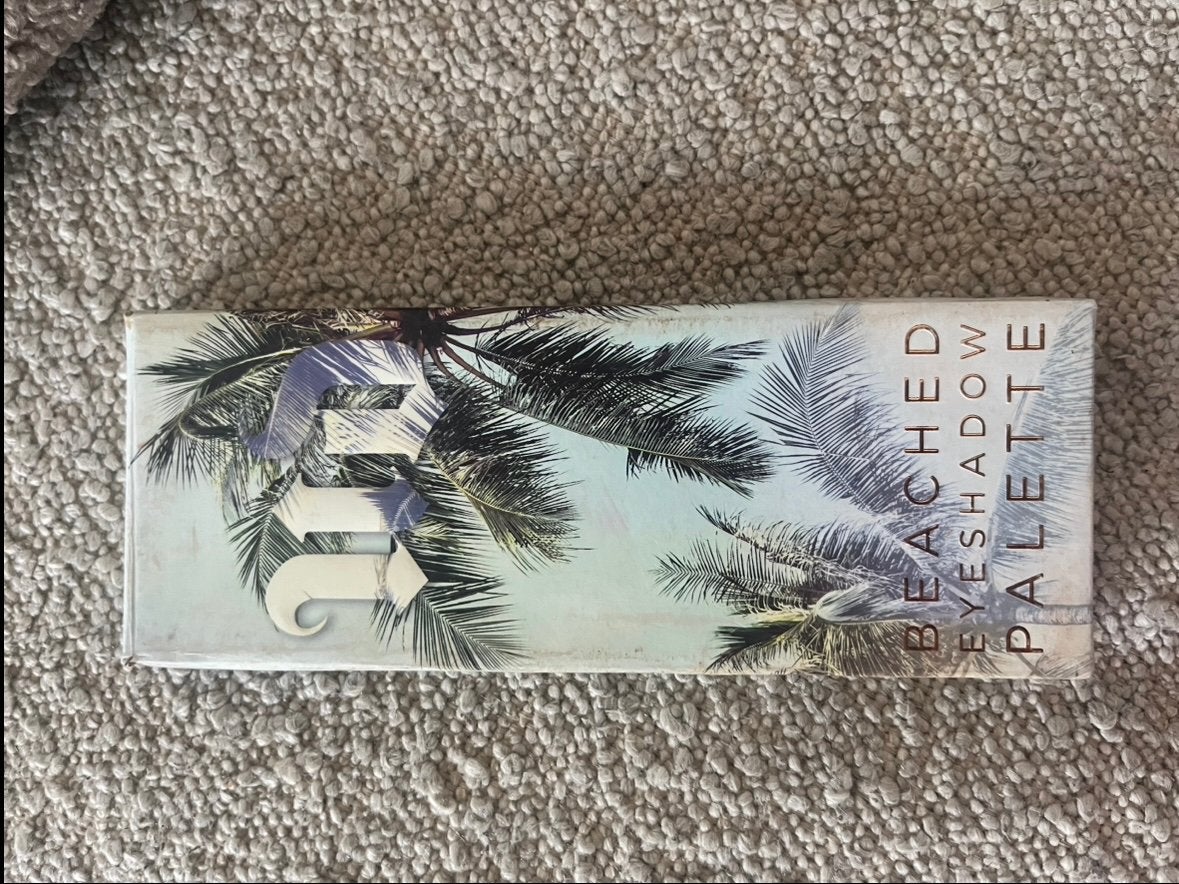 Urban decay BEACHED eyeshadow, Nieuw, Ophalen of Verzenden, Make-up, Overige kleuren