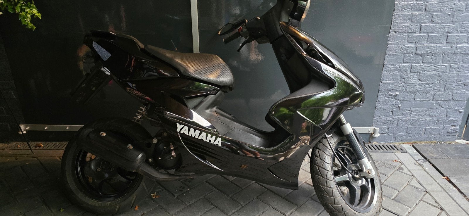 Yamaha Aerox nette staat, Ophalen, Aerox, Maximaal 45 km/u, Zo goed als nieuw