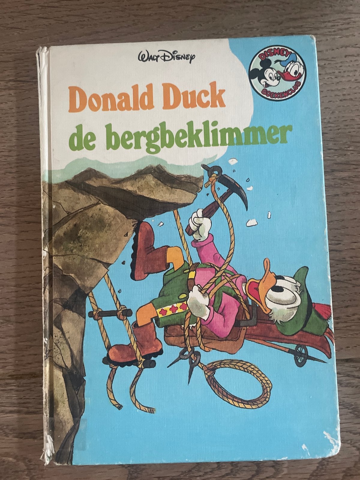 Donald Duck de Bergbeklimmer - Disney Boekenclub, Ophalen of Verzenden, Gelezen, Sprookjes