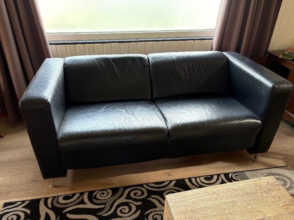 Zwarte leren tweepersoonsbank, Ophalen, Gebruikt, 150 tot 200 cm, Tweepersoons