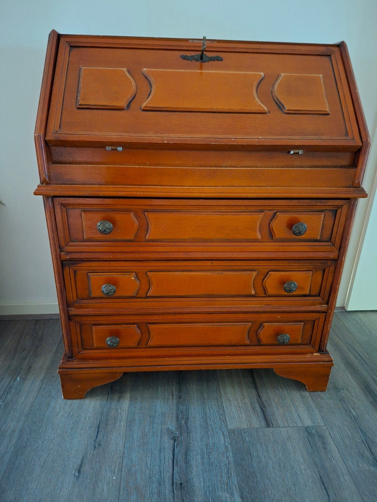 Vintage houten secretaire met lades, Huis en Inrichting, Kasten | Secretaires, Ophalen, Gebruikt