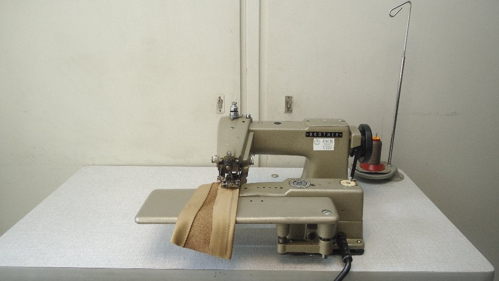 Industrie Naaimachine Brother Blindzoommachine, Gebruikt, Ophalen of Verzenden, Naaimachine, Industrieel
