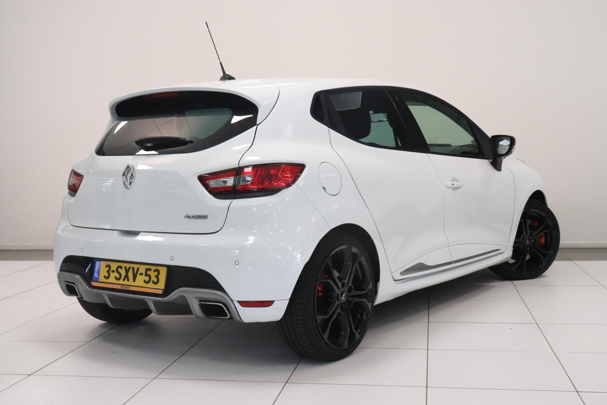 Renault Clio 1.6 R.S. Trophy | Leder | R-Link Navigatie | Sp, Dealer onderhouden, 1618 cc, Gebruikt, 4 cilinders