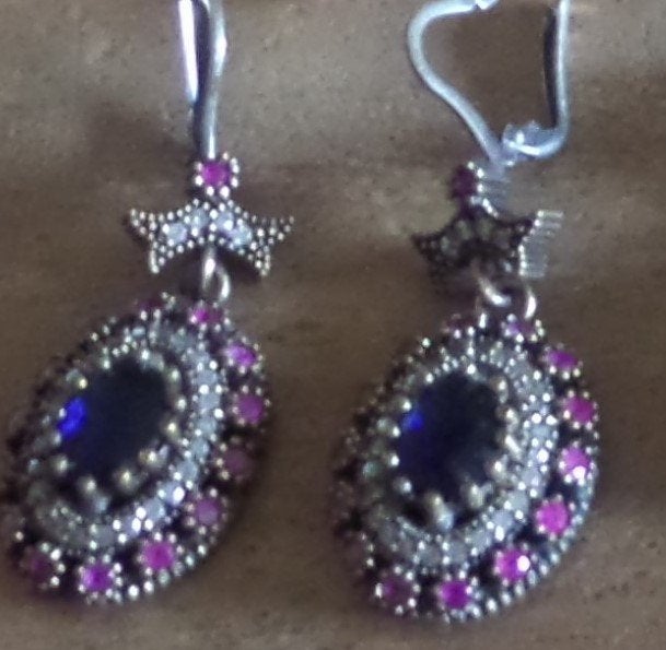set oorbellen, Ophalen of Verzenden, Overige materialen, Oorbellen, Met edelsteen