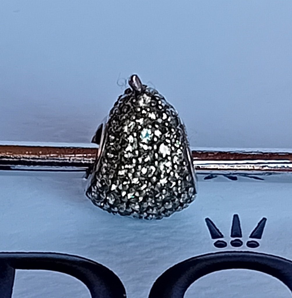 Pandora Peer vol met Groene zirkonia's, Pandora, Nieuw, Ophalen of Verzenden, 1 bedel