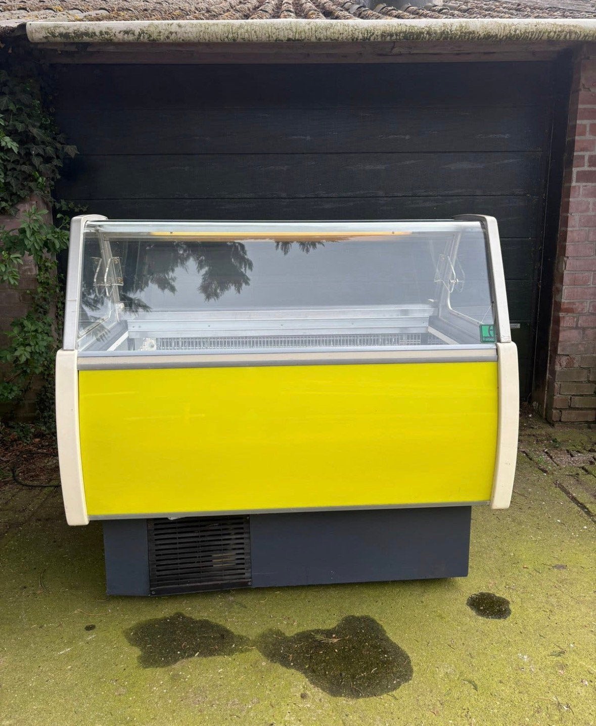 Framec ijsvitrine 10 baks, Witgoed en Apparatuur, Ophalen, Zonder vriesvak, 200 liter of meer, 160 cm of meer