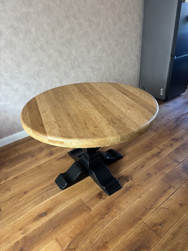 Rond massief eiken kloostertafel Ø120 cm antiek zwarte poot, Ophalen, Gebruikt, Vier personen, 100 tot 150 cm