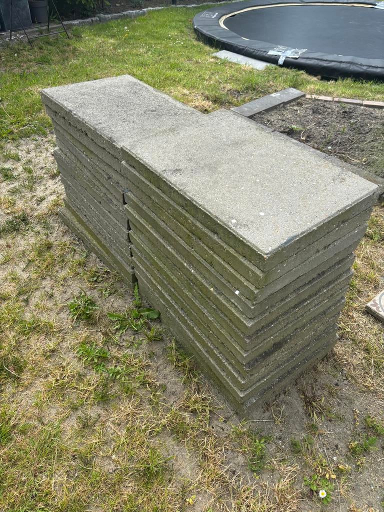 GRATIS 23 Betonnen terrastegels 40x60cm, Tuin en Terras, Ophalen, Gebruikt, 10 m² of meer, Beton