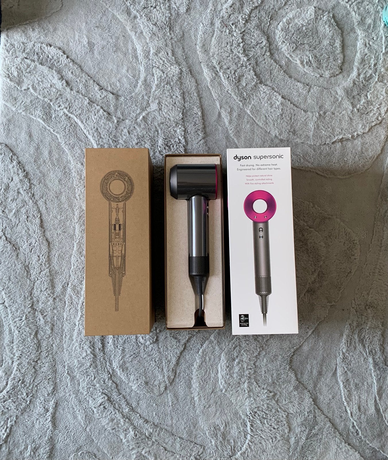 Dyson Supersonic Föhn HD08 - Fuchsia / Nikkel, Verzenden, Nieuw, Föhn of Haardroger
