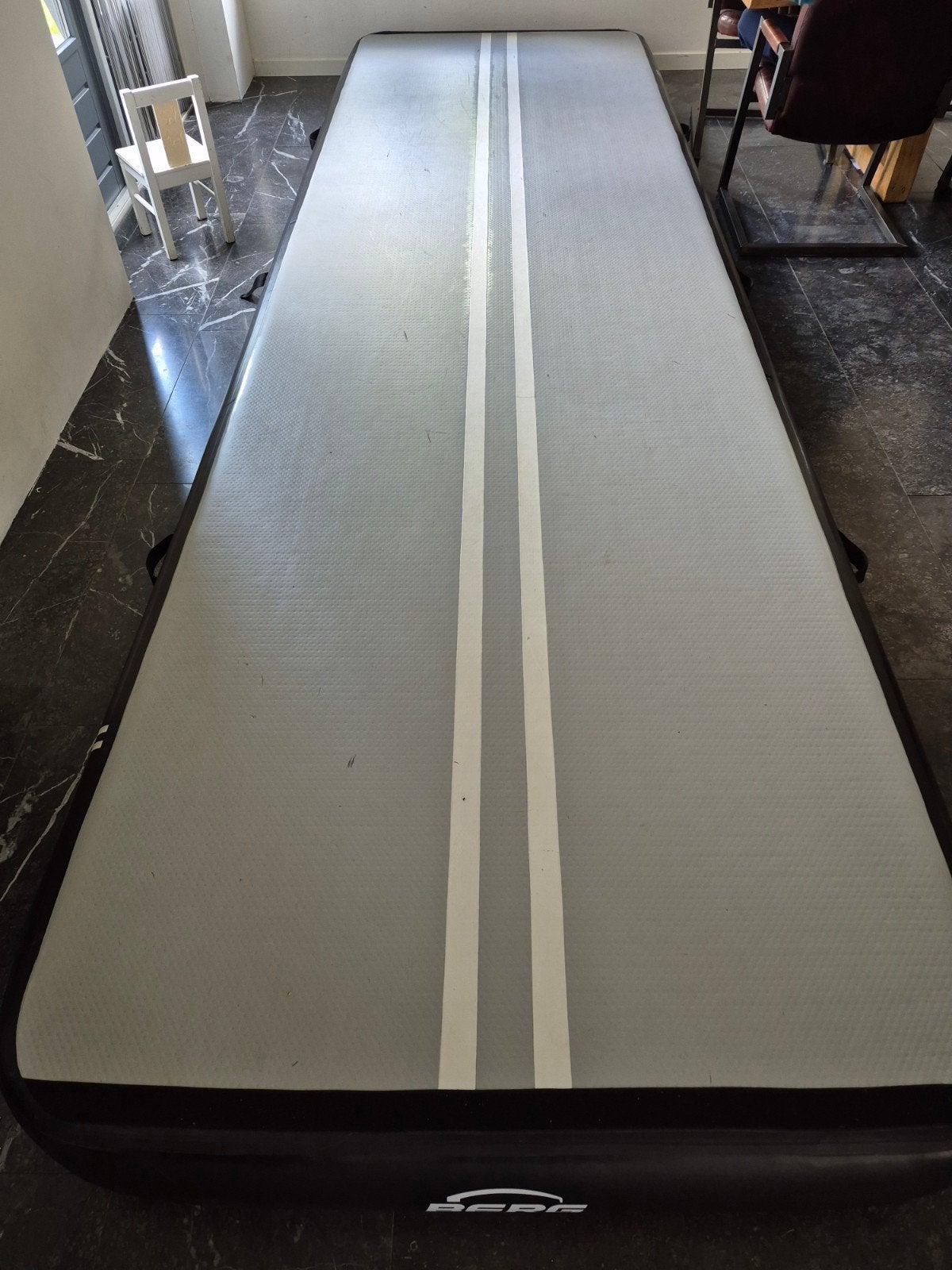 BERG AirTrack Sport 500 Grey – 5,0 x 1,20 meter, Sport en Fitness, Turnen, Ophalen, Zo goed als nieuw, Grijs