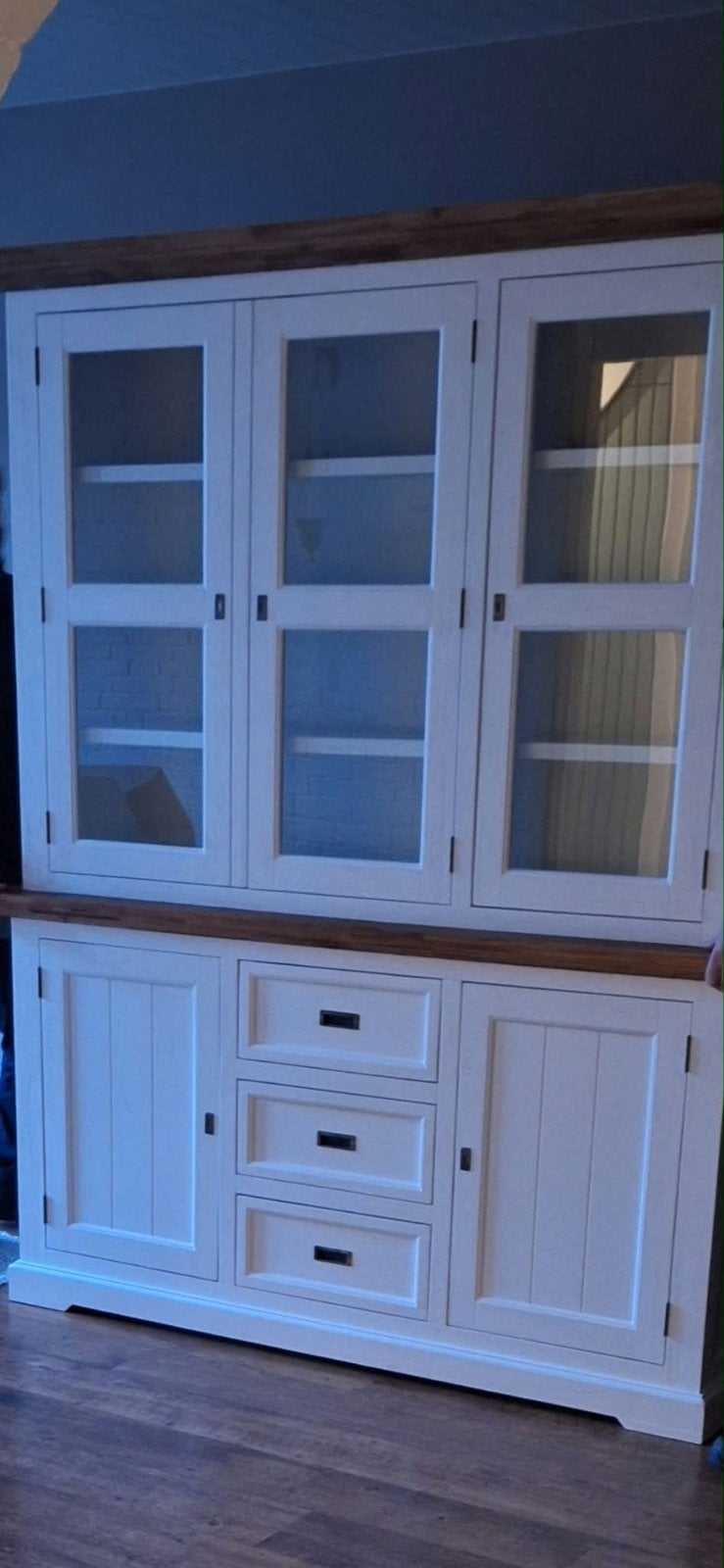 Witte buffetkast met glazen deuren en lades, Ophalen, Gebruikt, 100 tot 150 cm, Met lade(s)
