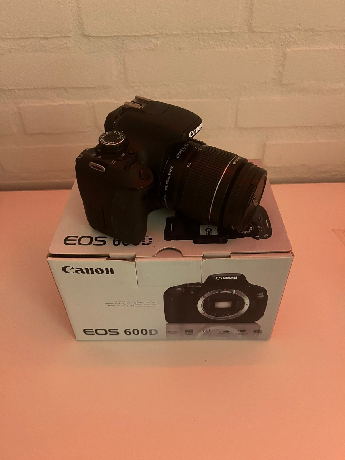 Canon eos 600d, Ophalen of Verzenden, Zo goed als nieuw, Canon