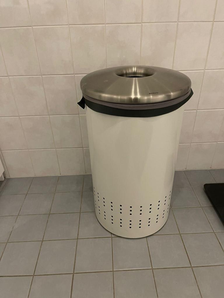 Brabantia wasmanden (2 stuks) wit/crème - Zo goed als nieuw, Ophalen, Zo goed als nieuw, Wit, Overige typen