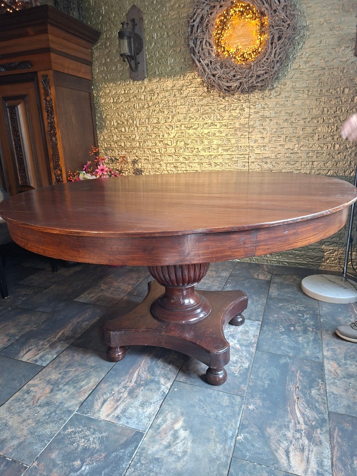 Ronde eettafel doorsnee 148 cm hoog 80 cm met bolpoot ., Rond, Ophalen of Verzenden, Vijf personen of meer, Overige houtsoorten