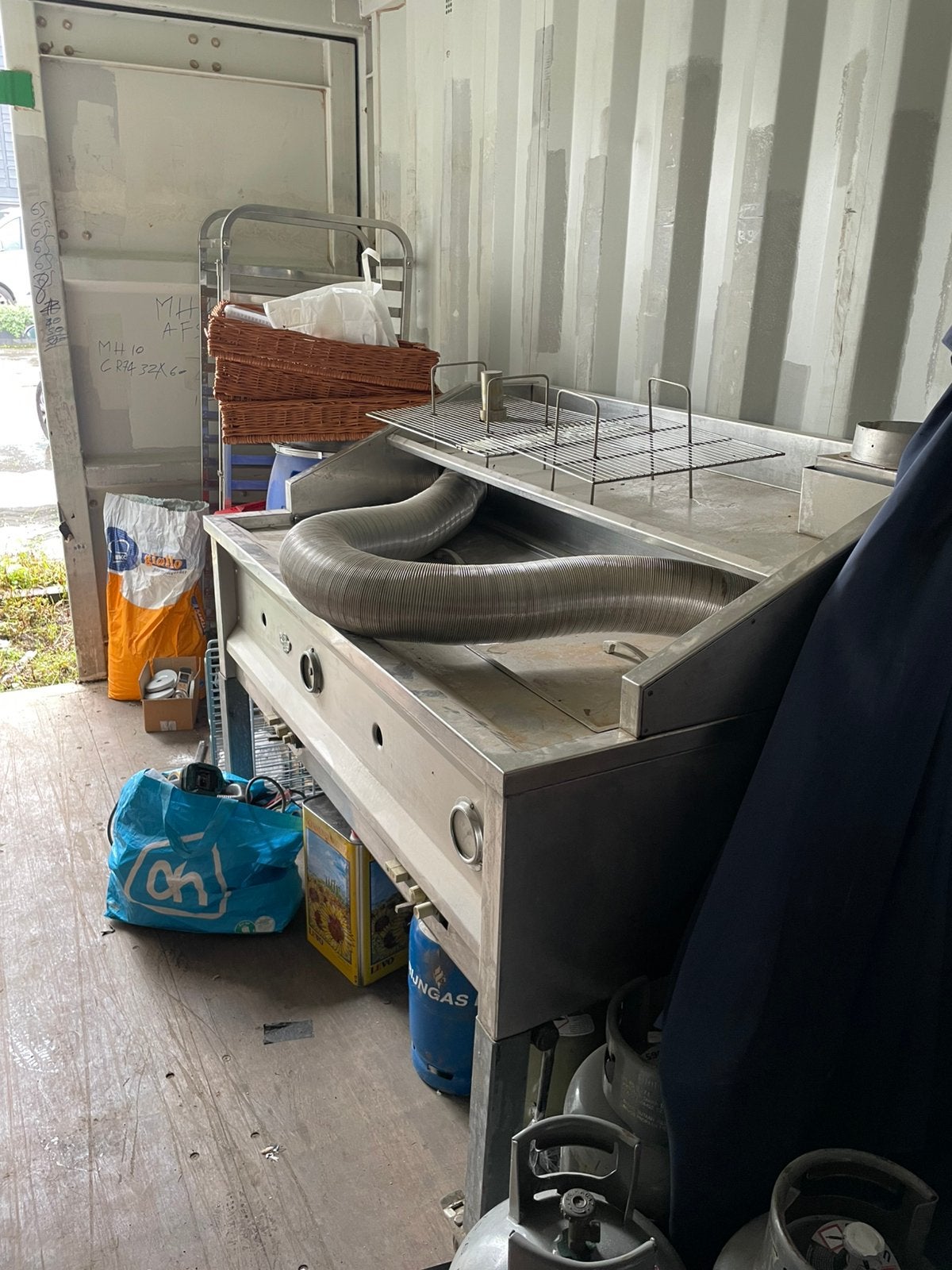 Professionele gasfriteuse / oliebollenbak op gas, Ophalen, Gebruikt