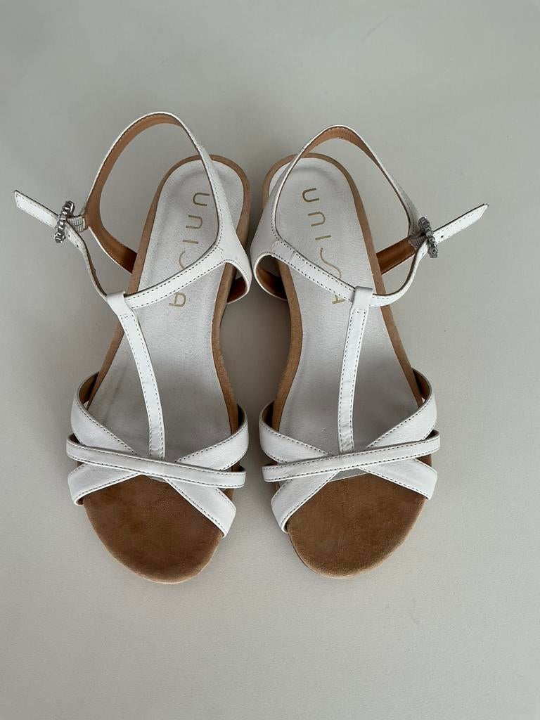 Unisa sandaaltjes maat 40, Ophalen of Verzenden, Zo goed als nieuw, Wit, Sandalen of Muiltjes