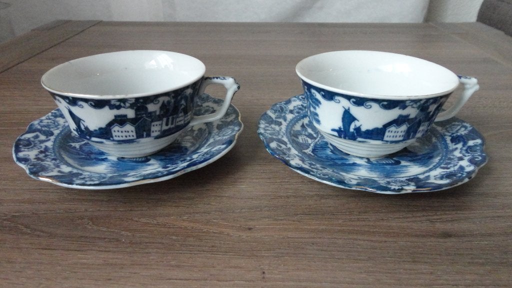 Kop en Schotel Blauw Wit, Gebruikt, Ophalen of Verzenden, Overige stijlen, Kop(pen) en/of Schotel(s)