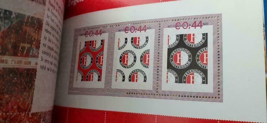 Persoonlijk Postzegelboekje 2 - Laat Feyenoord Zege(l)vieren, Verzenden, Na 1940, Postfris
