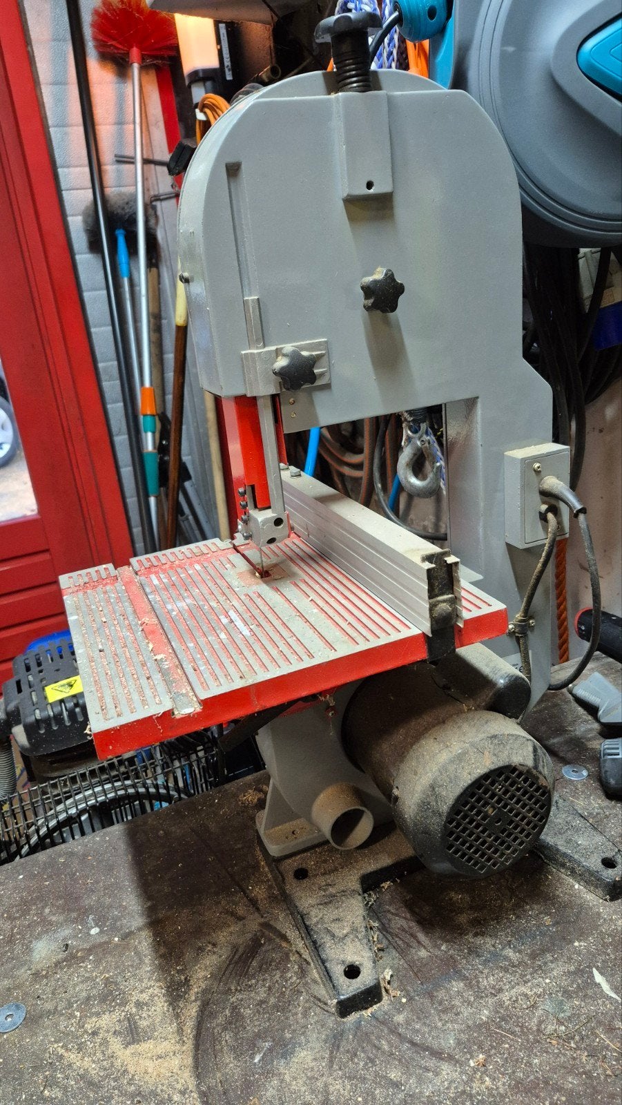 Degelijke lintzaag voor houtbewerking, Ophalen, Gebruikt, 70 mm of meer, 600 tot 1200 watt