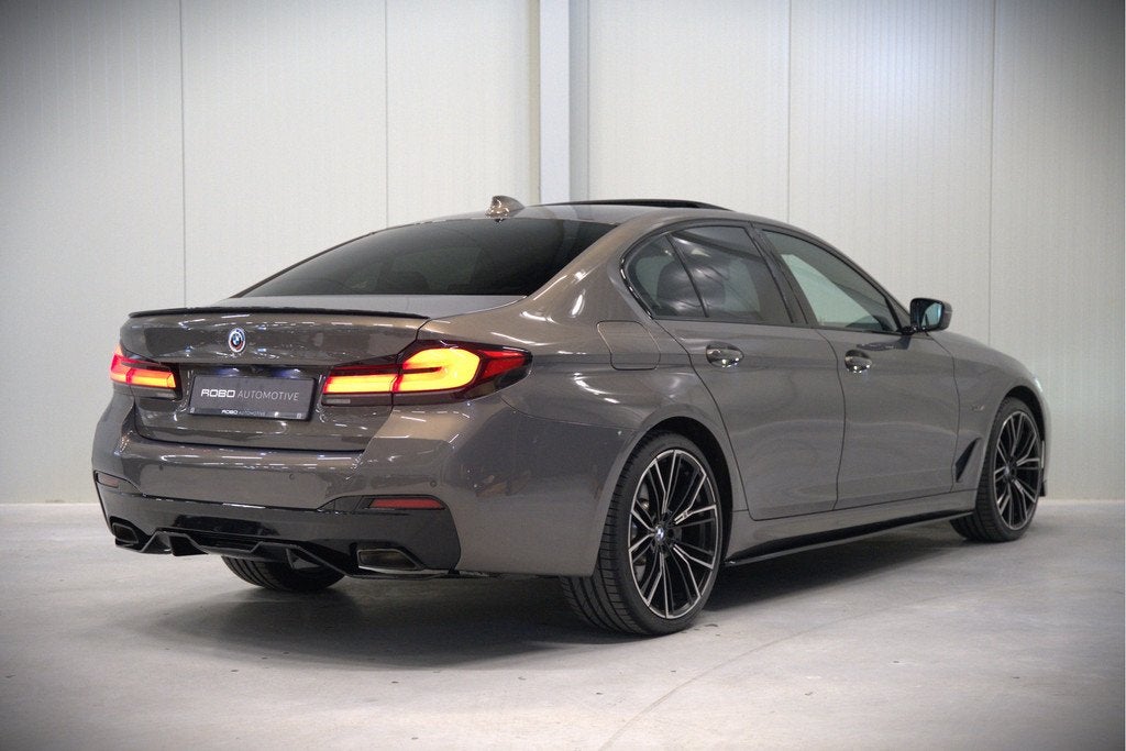 BMW 5 Serie 520e Business Edition Plus M Sport | M Performan, Auto's, BMW, 1998 cc, Achterwielaandrijving, Gebruikt, 4 cilinders