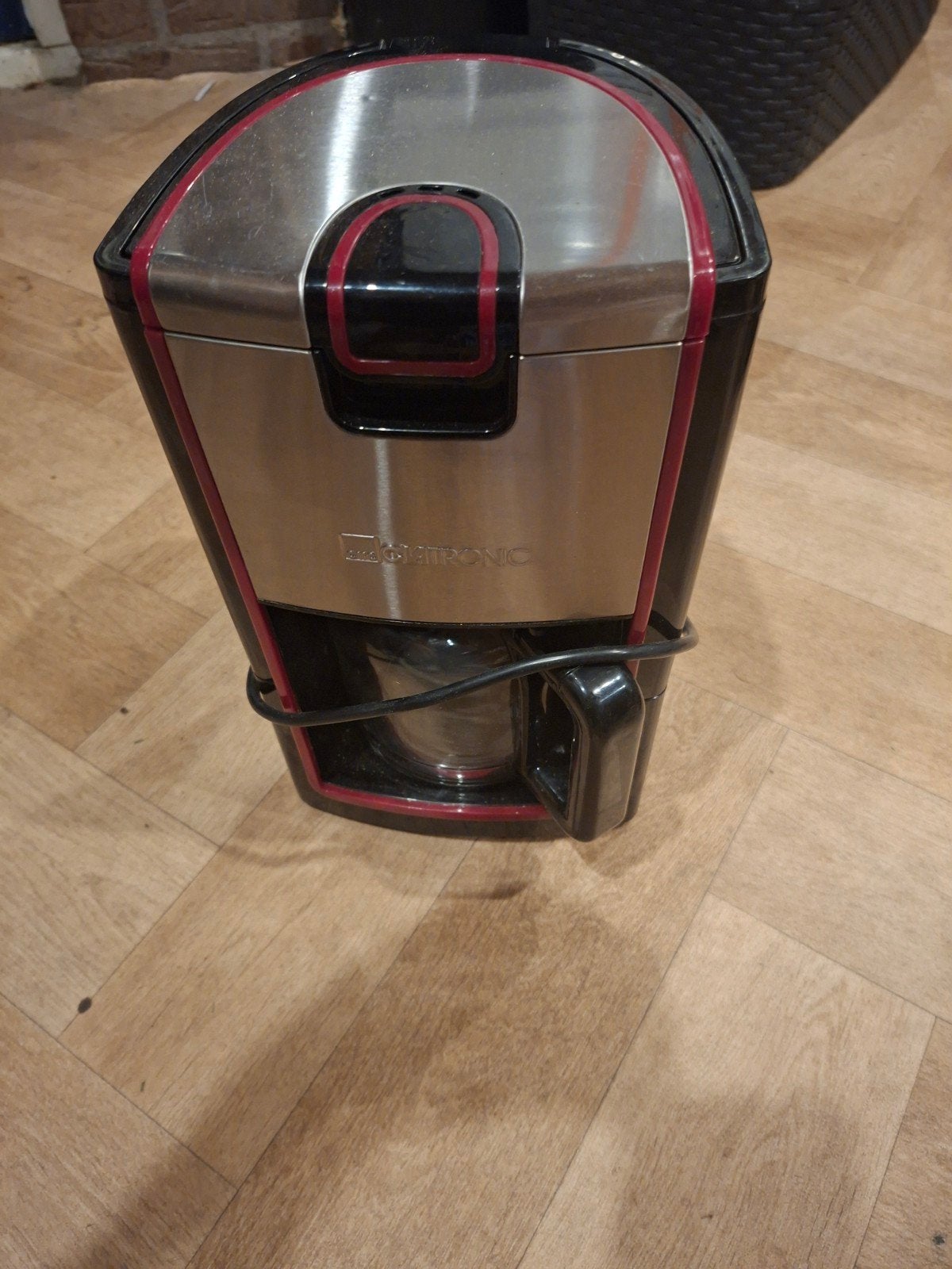 Clatronic Koffiezetapparaat Zwart/Rood - Gebruikt, Witgoed en Apparatuur, Gebruikt, Koffiemachine, Gemalen koffie, Ophalen of Verzenden